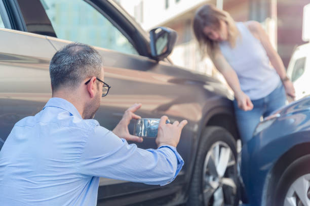 Professional Sr22 Insurance technician working in Hartford, MI